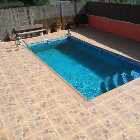 Chalet Ruta San Roque And Pool Holiday home